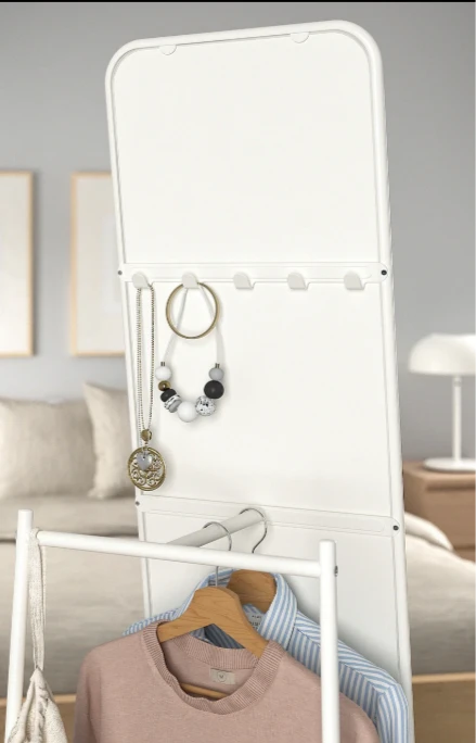 Standing mirror