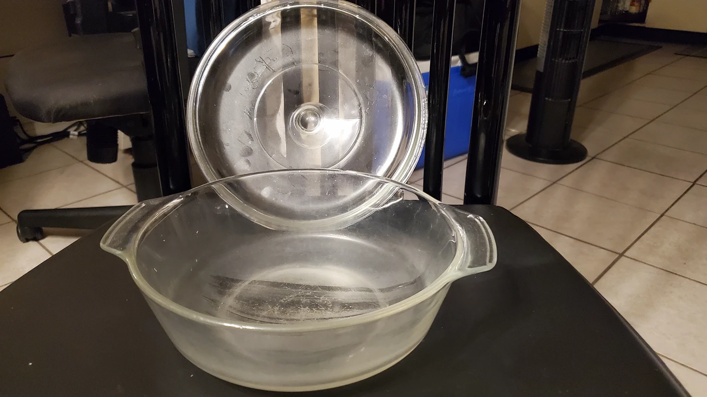 #freecycle Glass pot with Lid. Ovensafe and Microwave Safe - photo 2