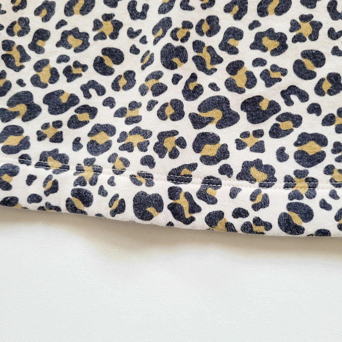 Toddler Leopard Print Sweater 2T image indicator(5)