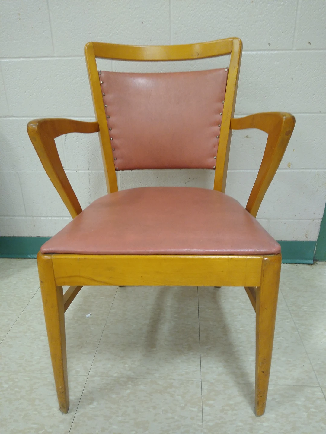 Vintage Henderson Chair thumbnail