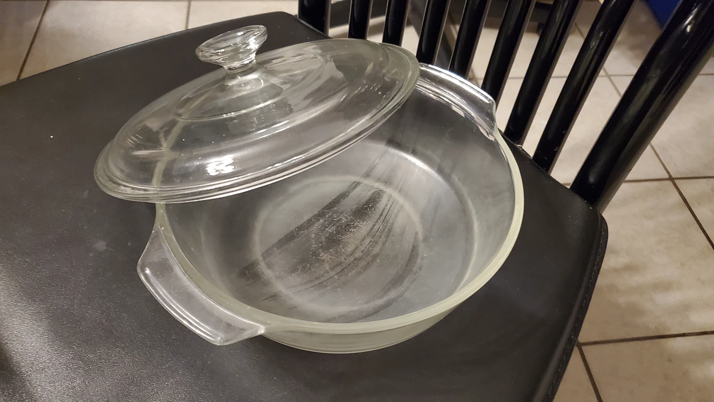 #freecycle Glass pot with Lid. Ovensafe and Microwave Safe - photo 3