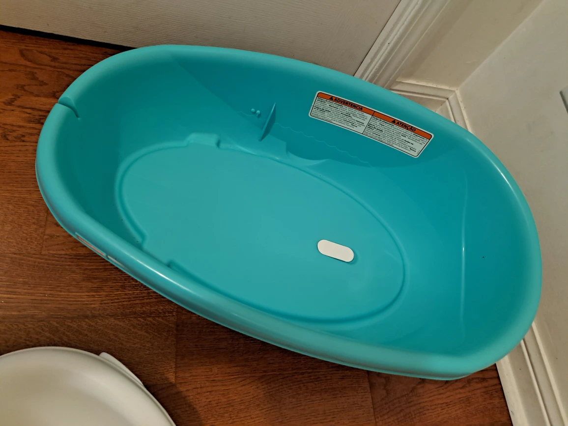 Fisher Price Whale Baby Bath Tub - photo 4