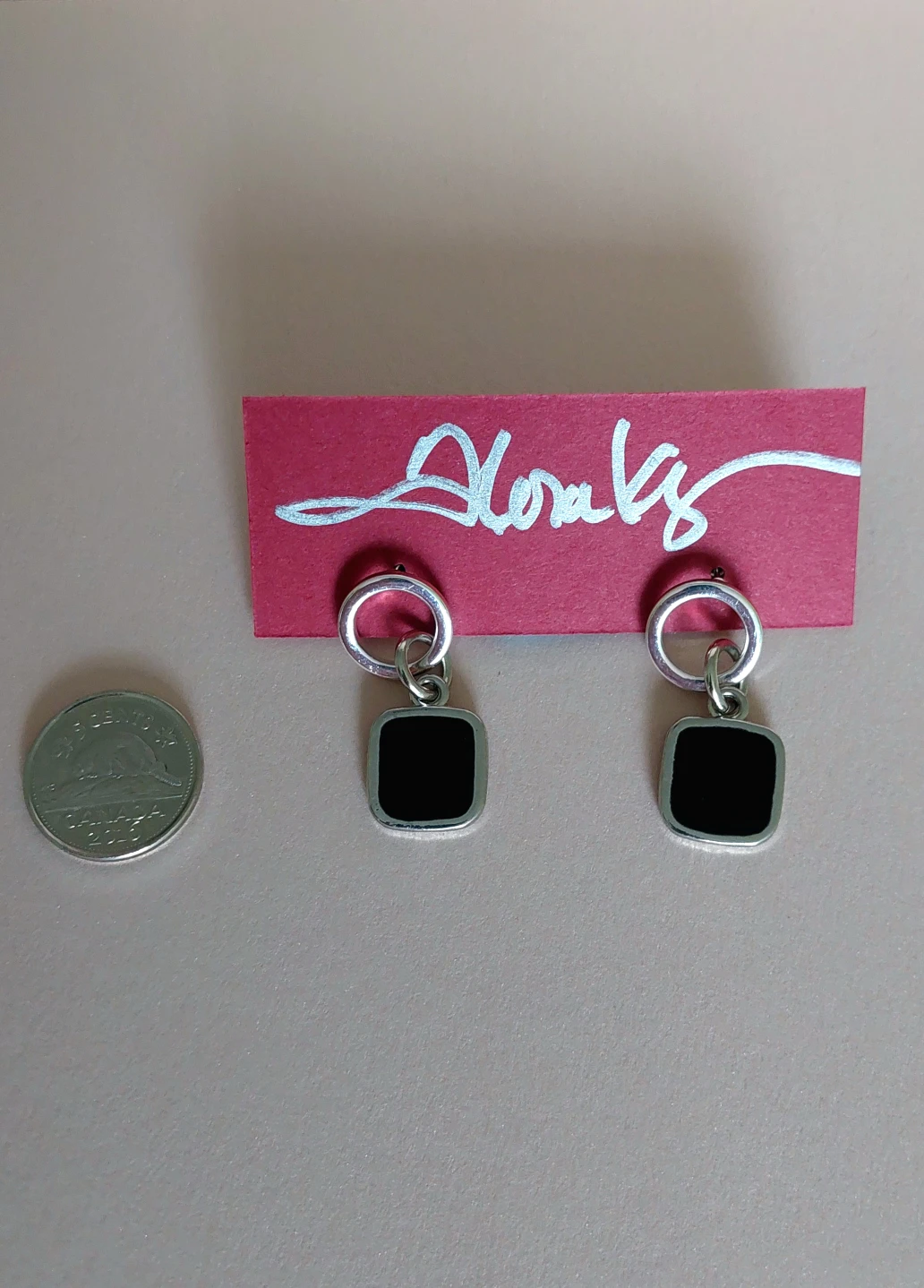 Earrings thumbnail
