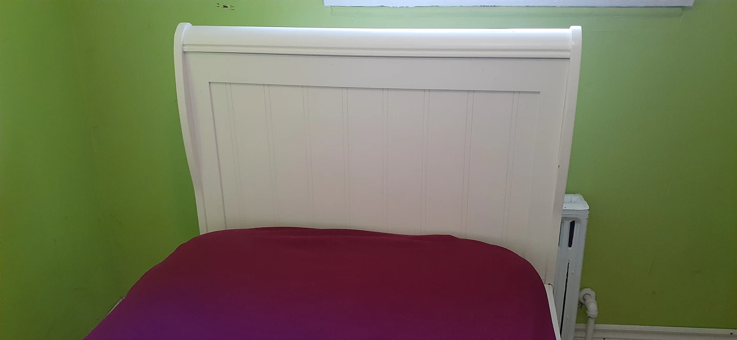 wooden white bed frame with mattress twin/single - photo 2