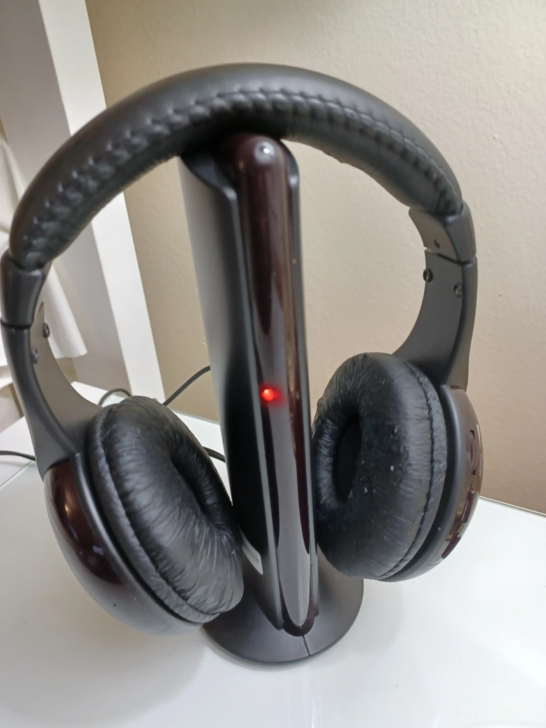 Wireless headphones