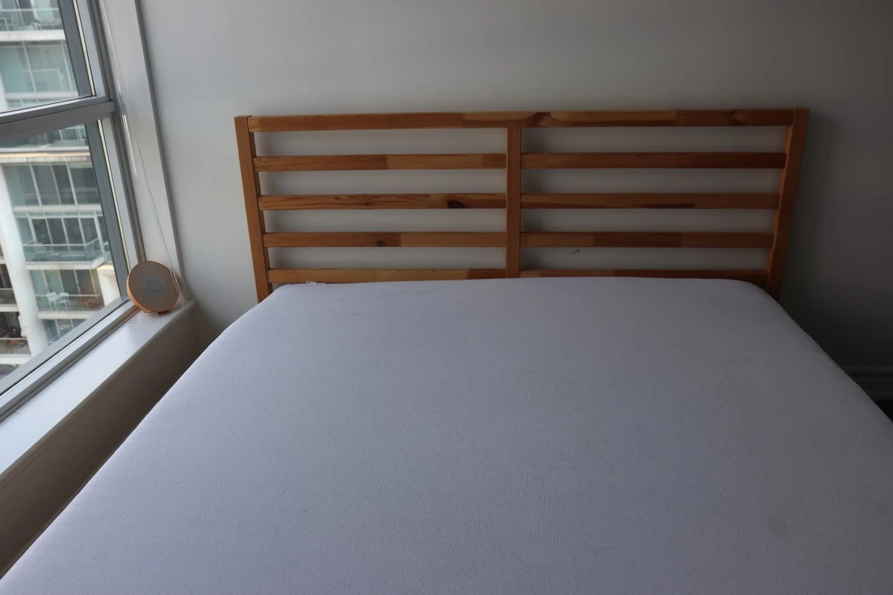 IKEA Tarva Queen bed frame + Matrand mattress + mattress cover - photo 4