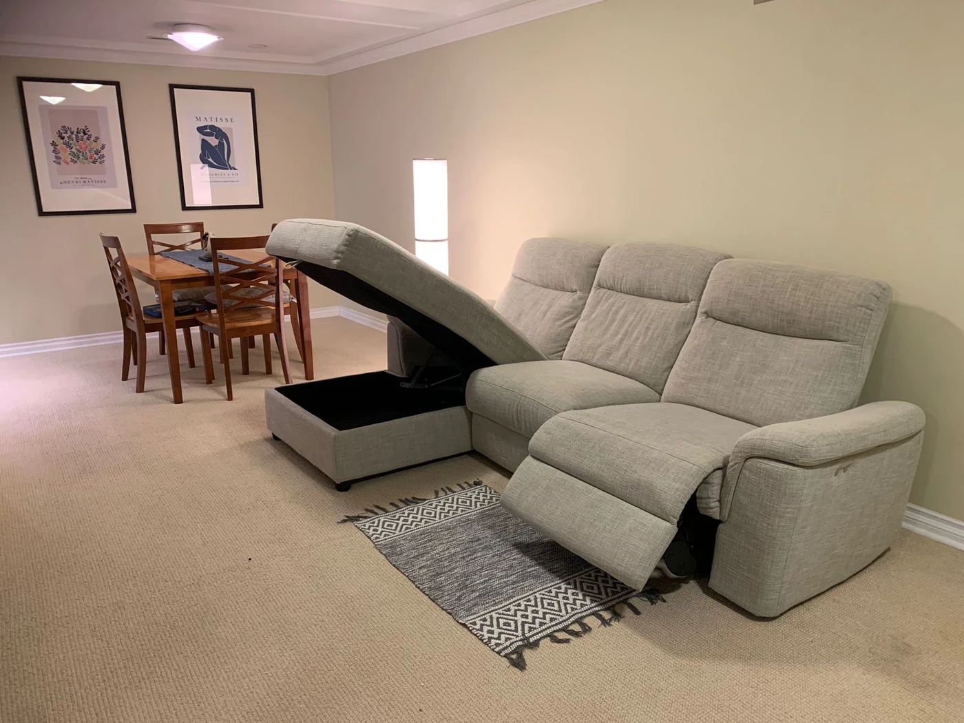 Sofa, Sectional with recliner. - photo 5