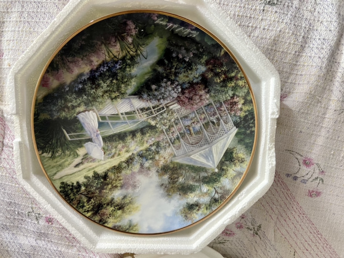 Plates-Violet L Schwenig fine Porc collector (8 plates) $35 each thumbnail