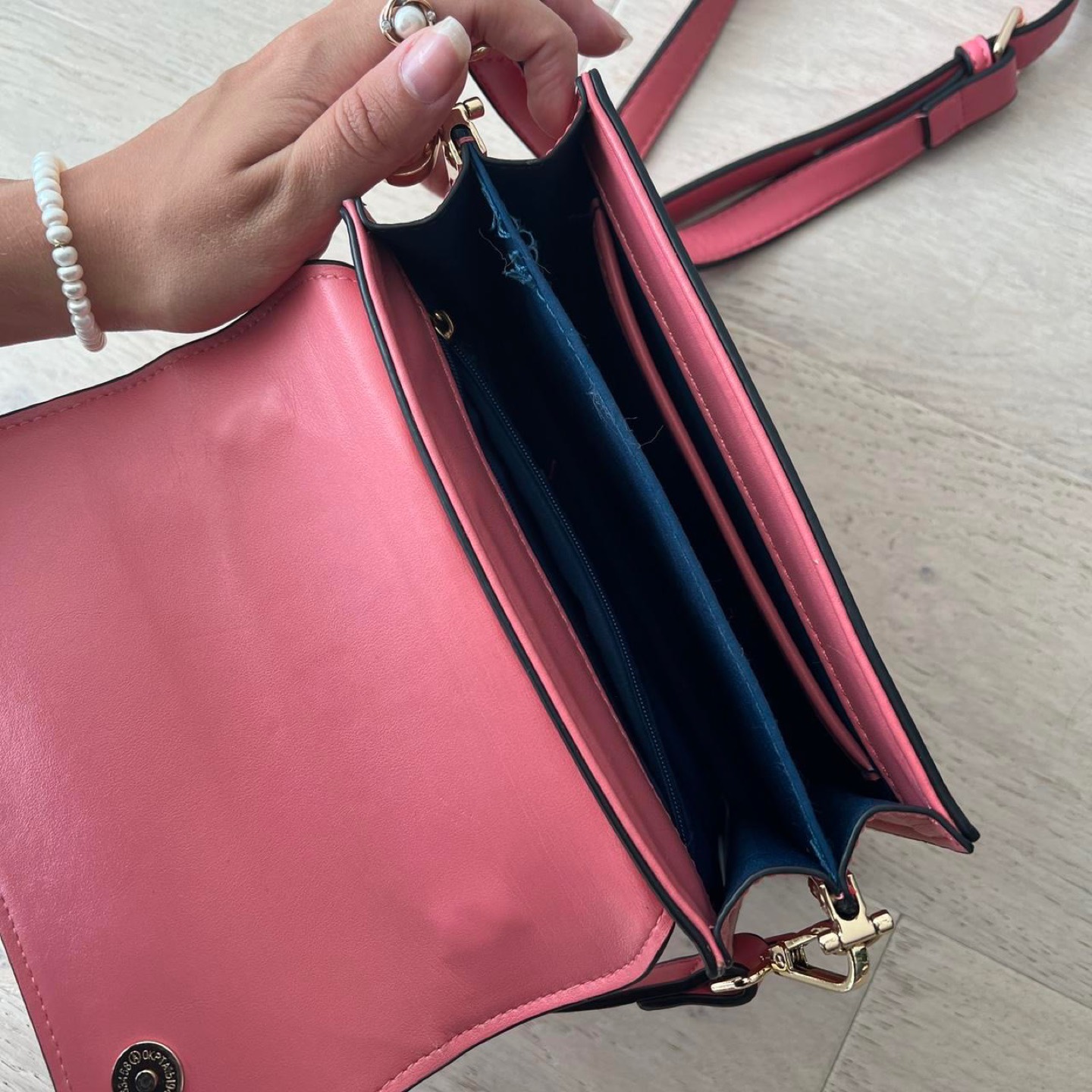 Expressions NYC mini purse (pink) - photo 3