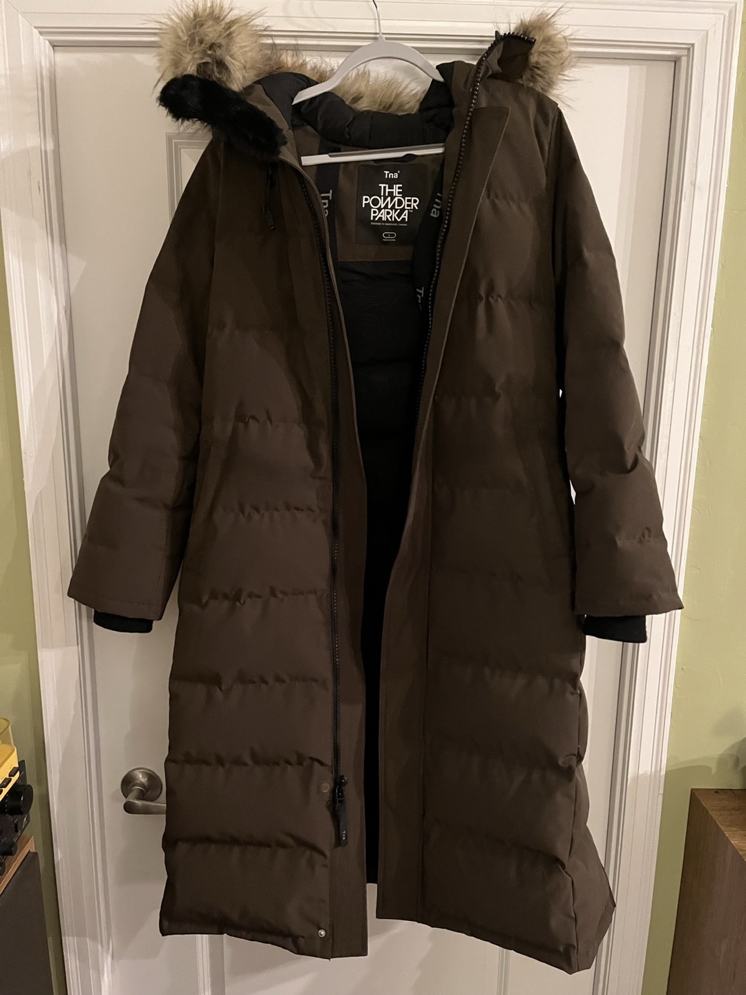 Aritzia TNA - The Powder Parks Long (Dark Olive) - photo 5