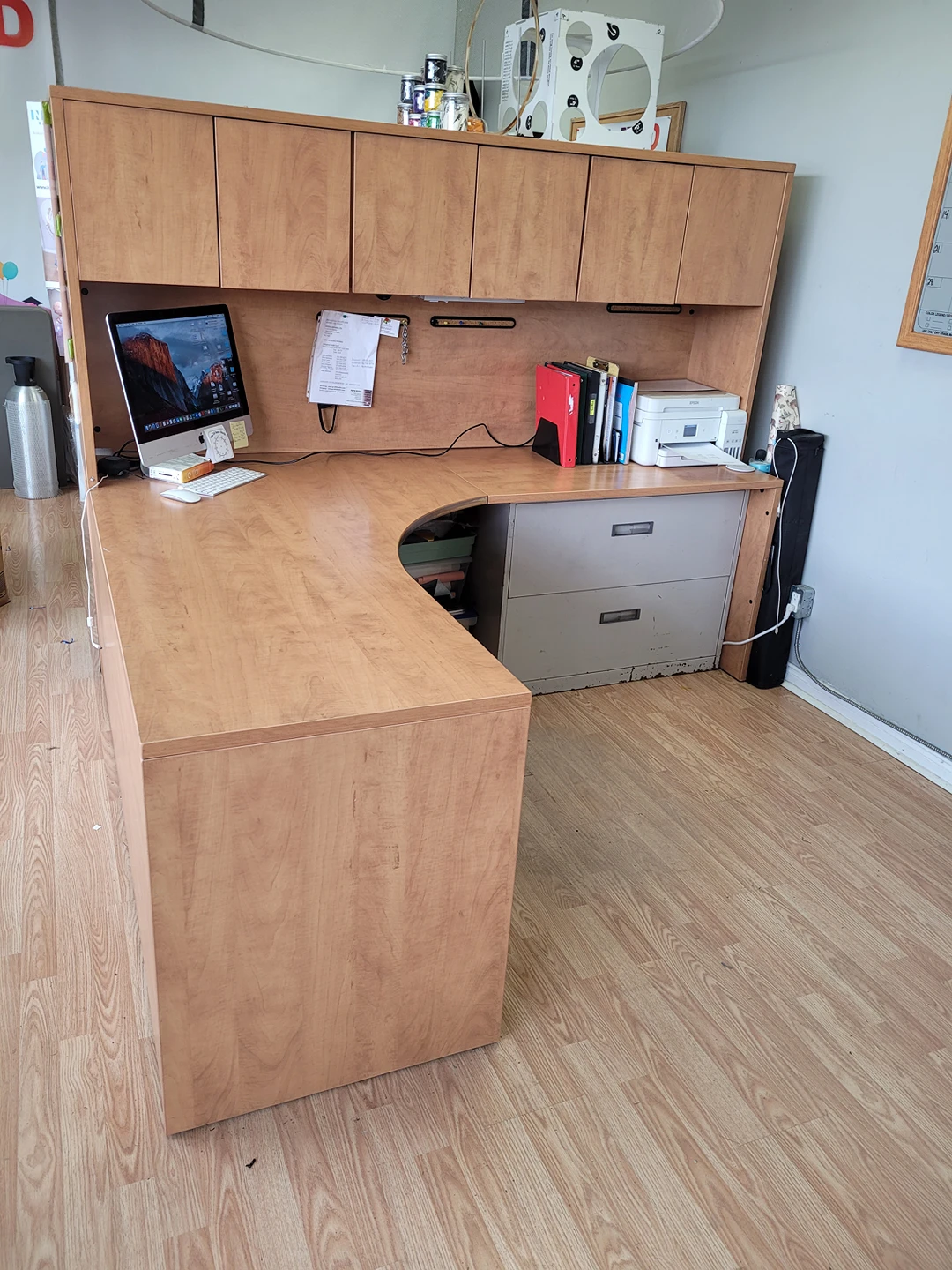 Office Desk - photo 2