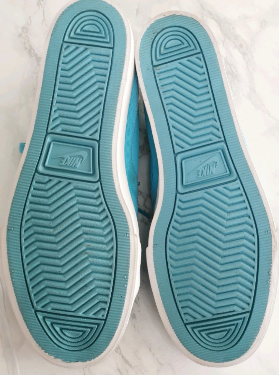 Nike Primo- woman Size 8.5 US. - photo 2