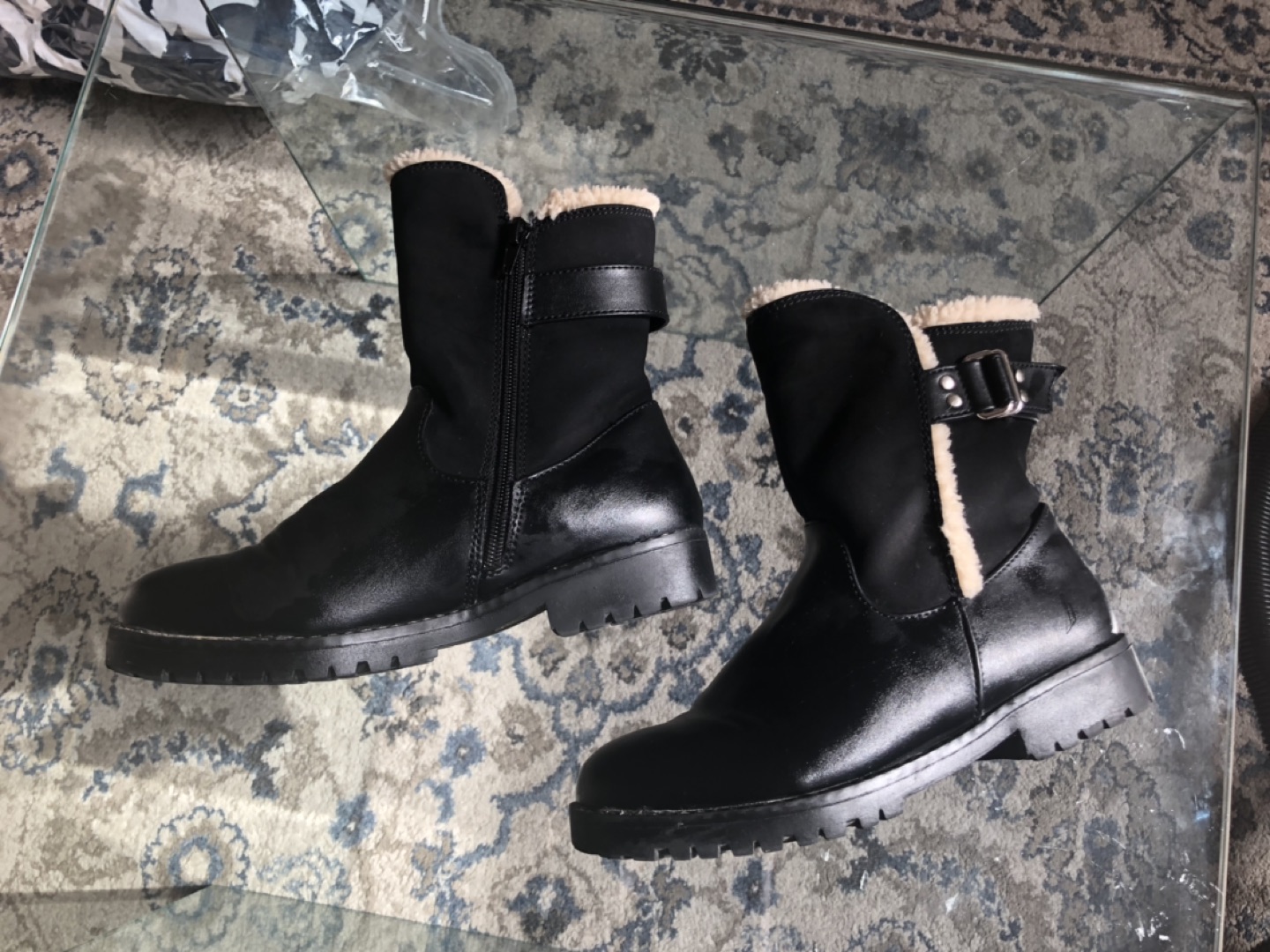 Nautica winter shearling boots like new