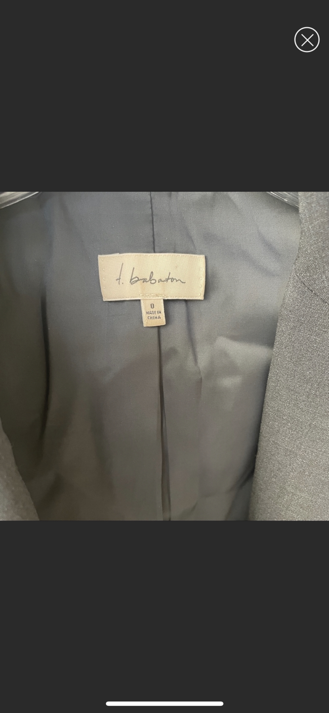 Aritzia babaton navy blazer size 0 image indicator(3)