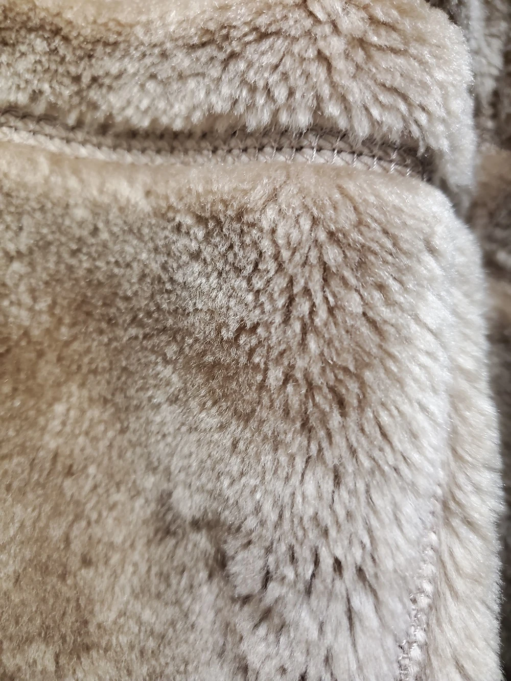 Beige warm winter coat image indicator(4)