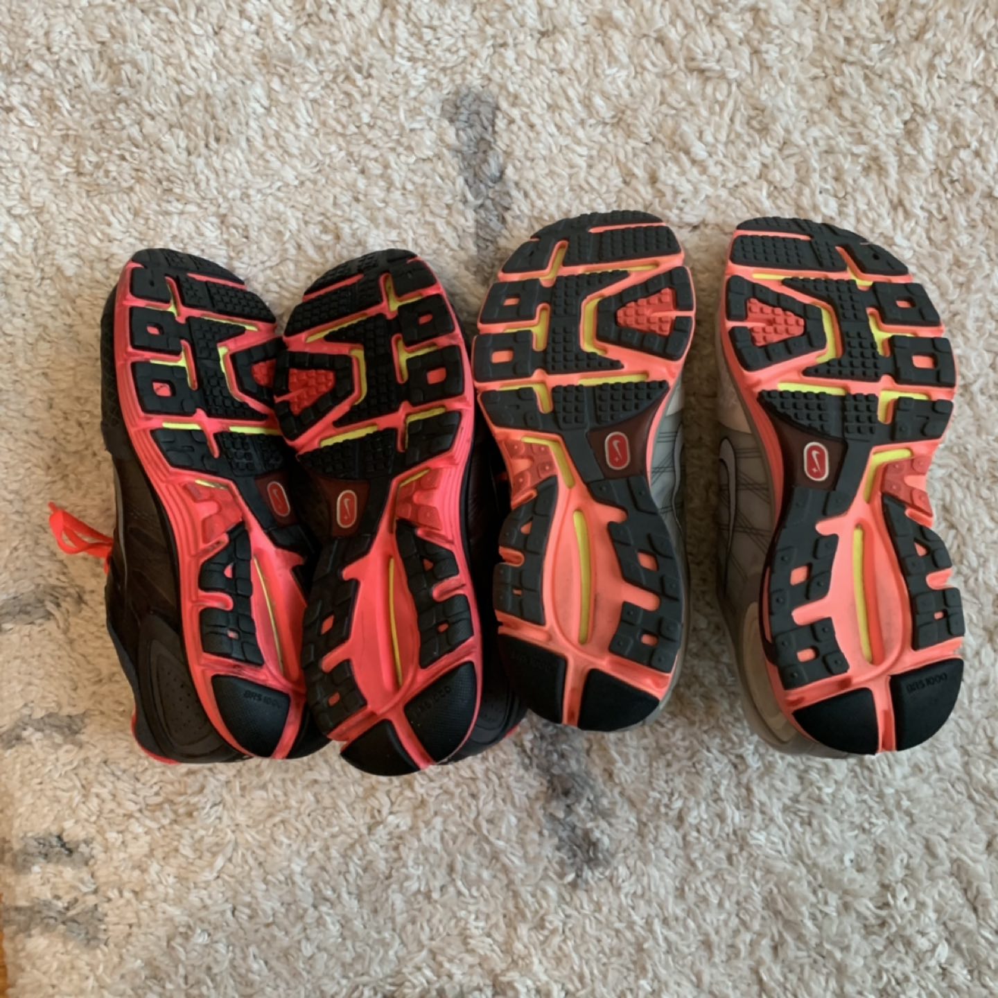 Sz7 Nike Luna Glide Sneakers bundle deal - photo 3