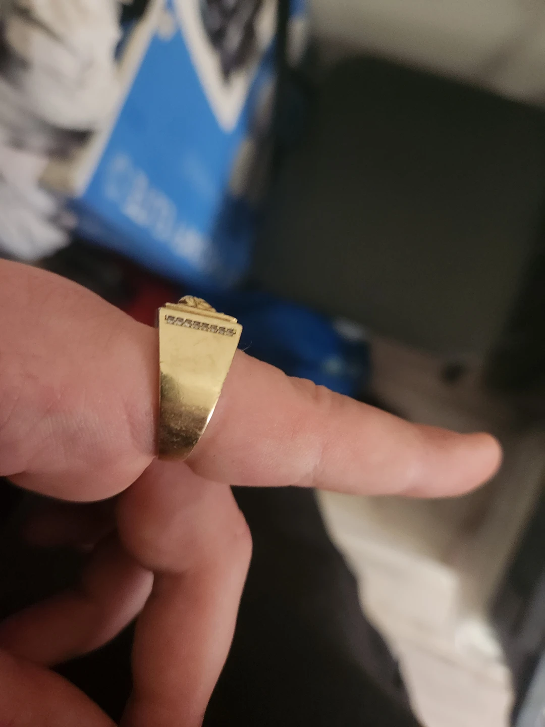 10k solid gold versace/medusa ring - photo 2