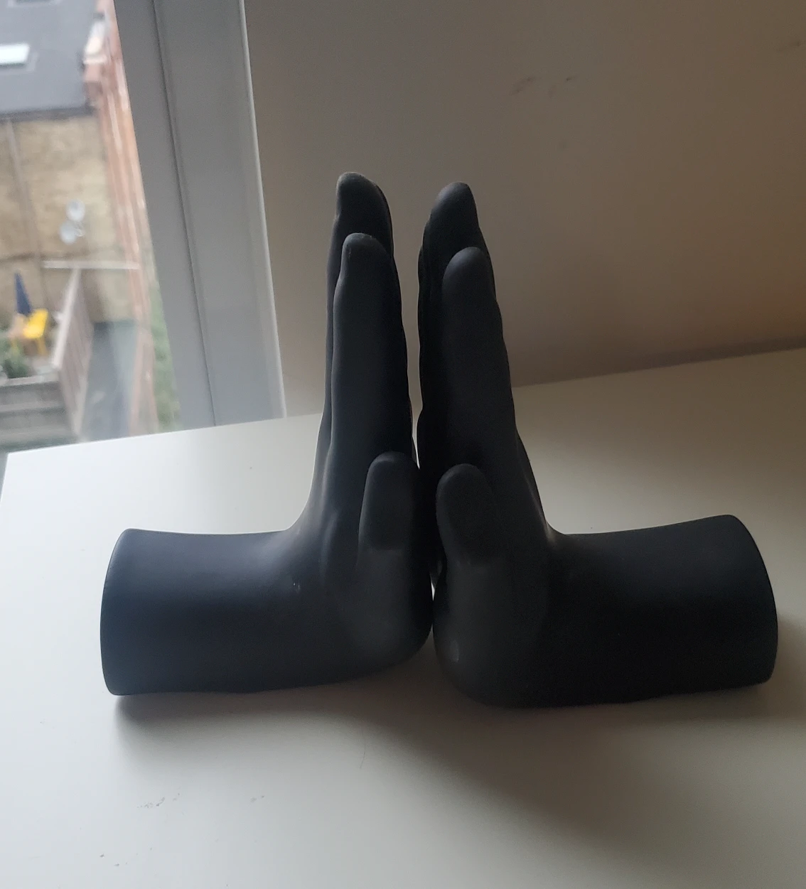 Hand Book Ends