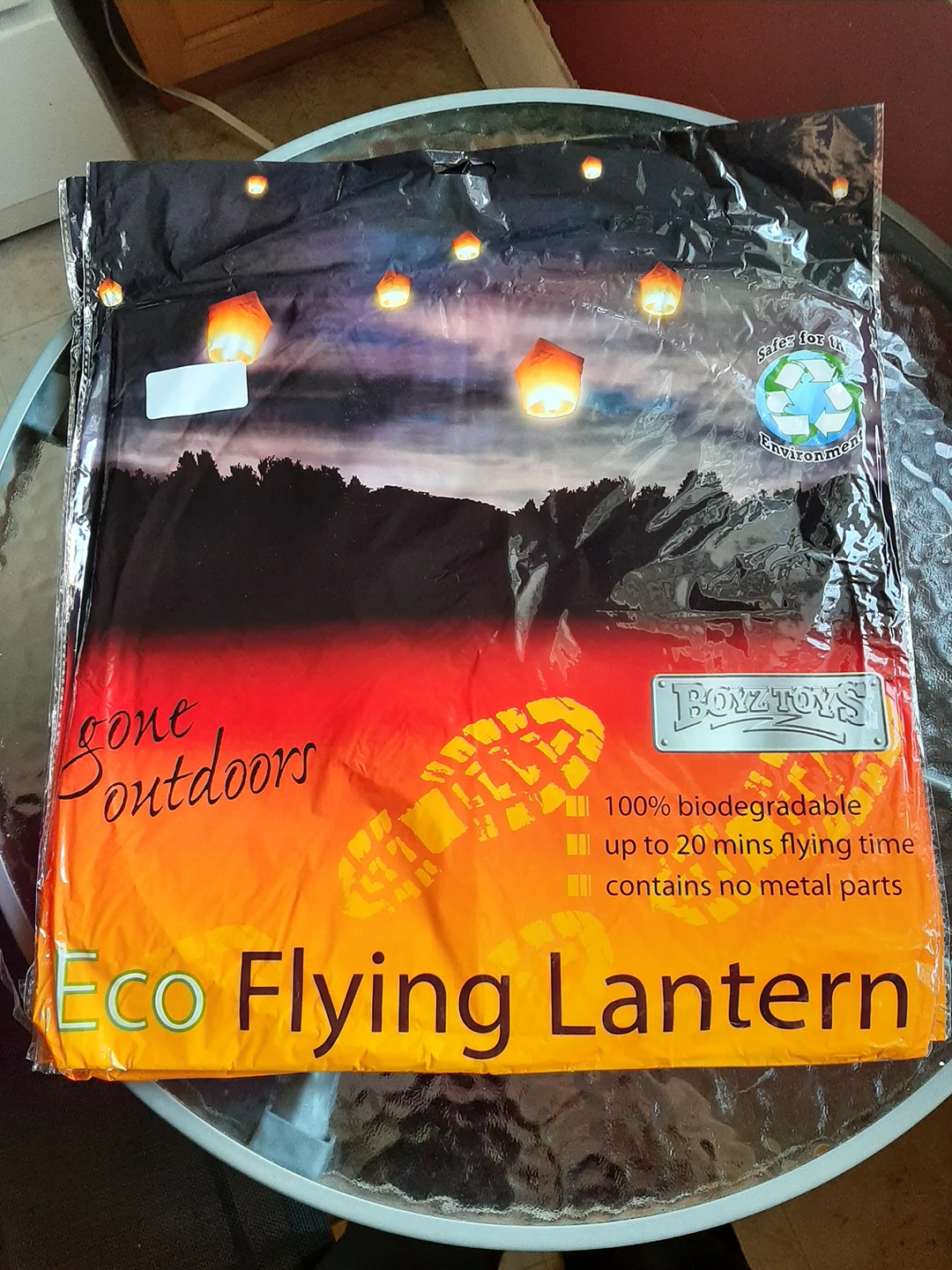 Eco flying lantern thumbnail