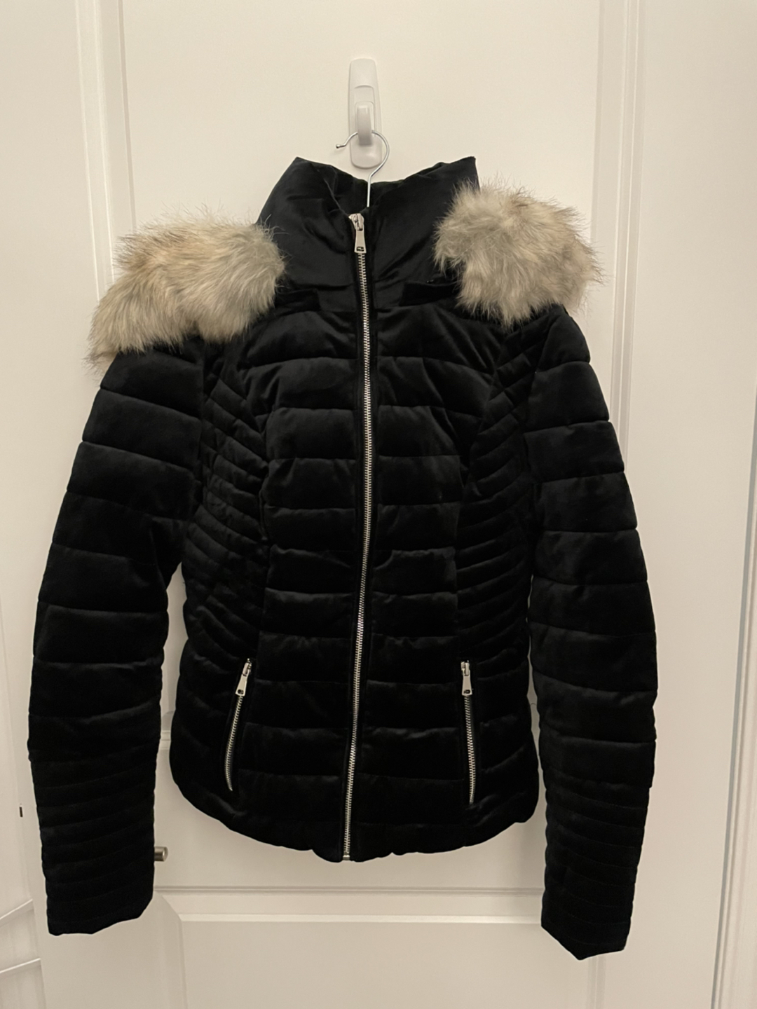 Fashion Nova Velvet Puffer Jacket Size S (New with Tag) - photo 3