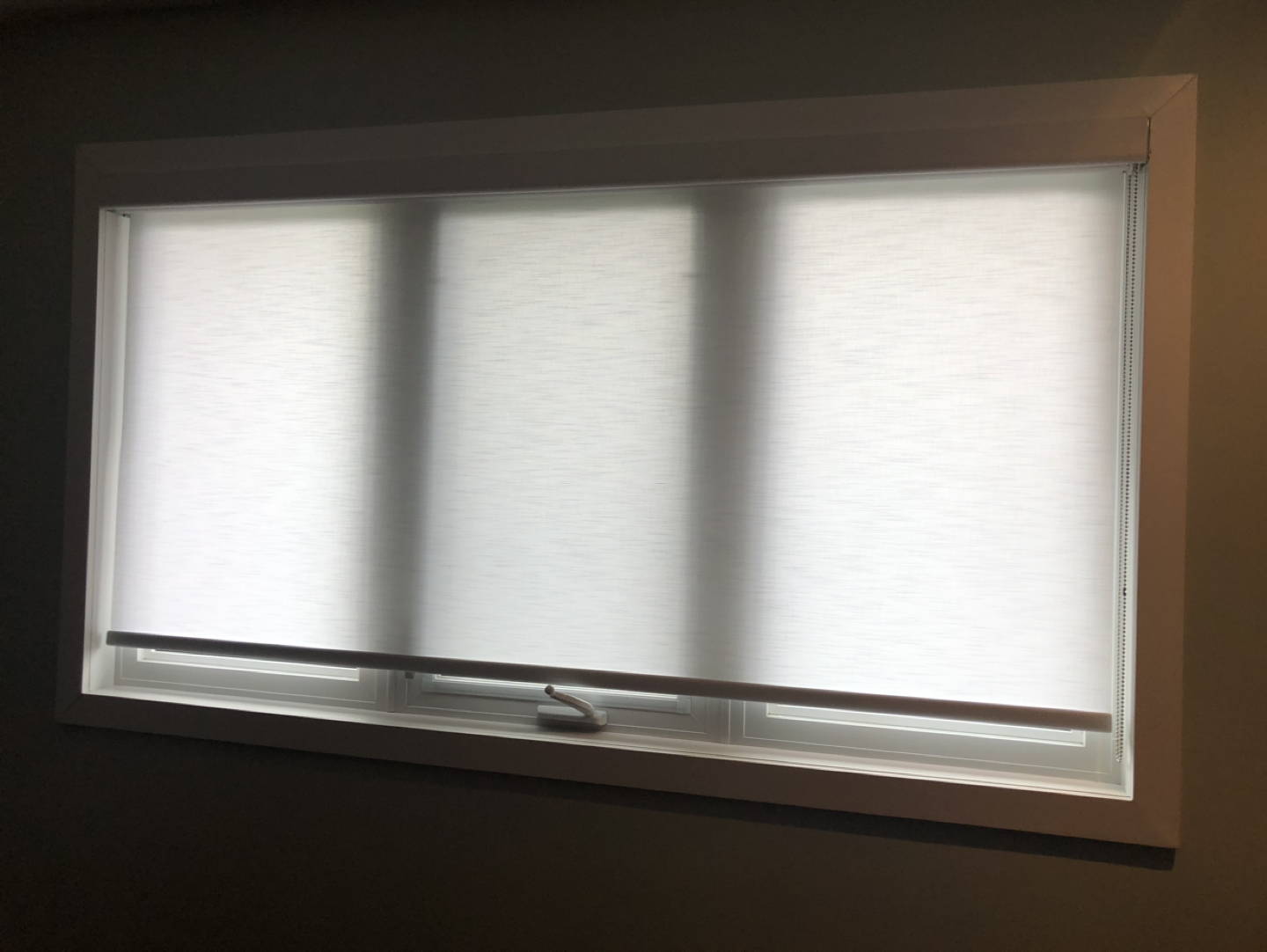 Roller shade