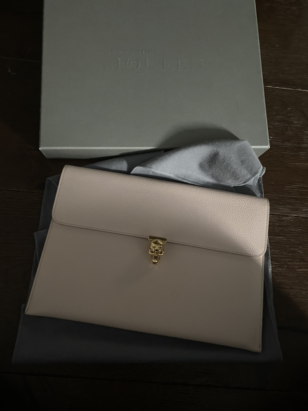 Alexander McQueen Clutch thumbnail