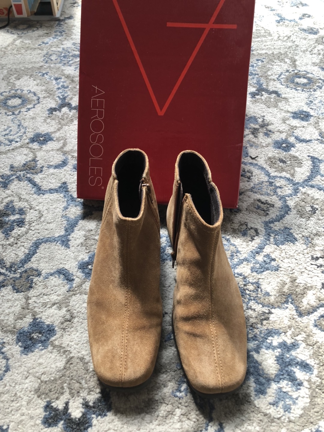 New leather aerosoles boots