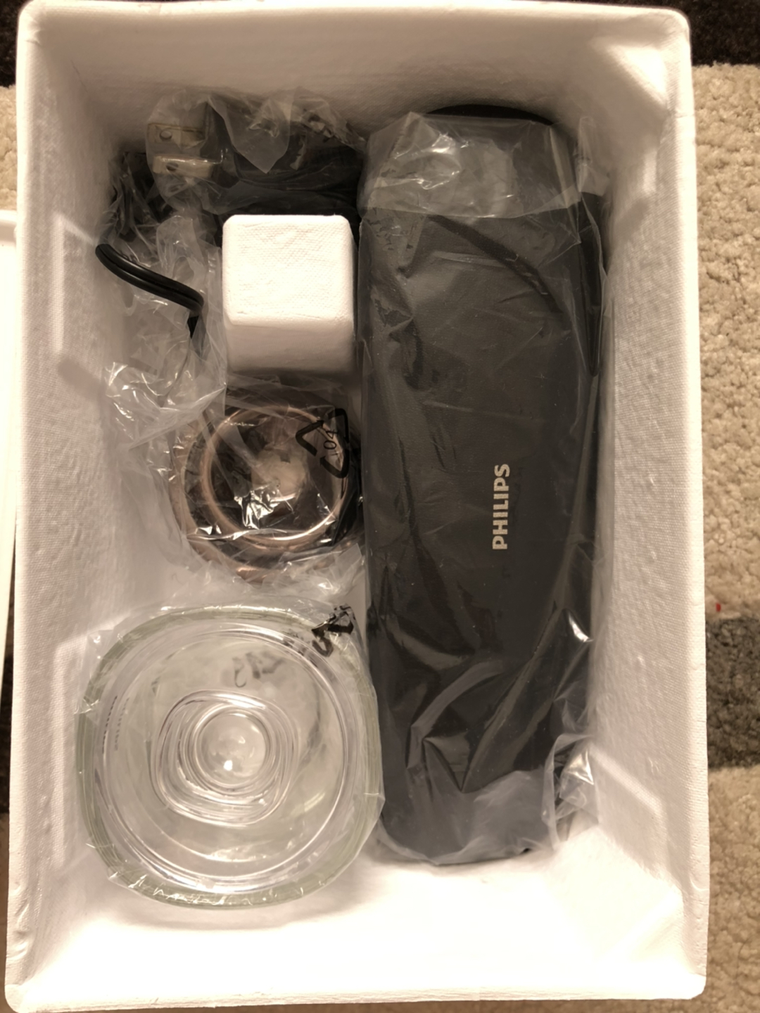PHILIPS SONICARE 9500 electric toothbrush - photo 4