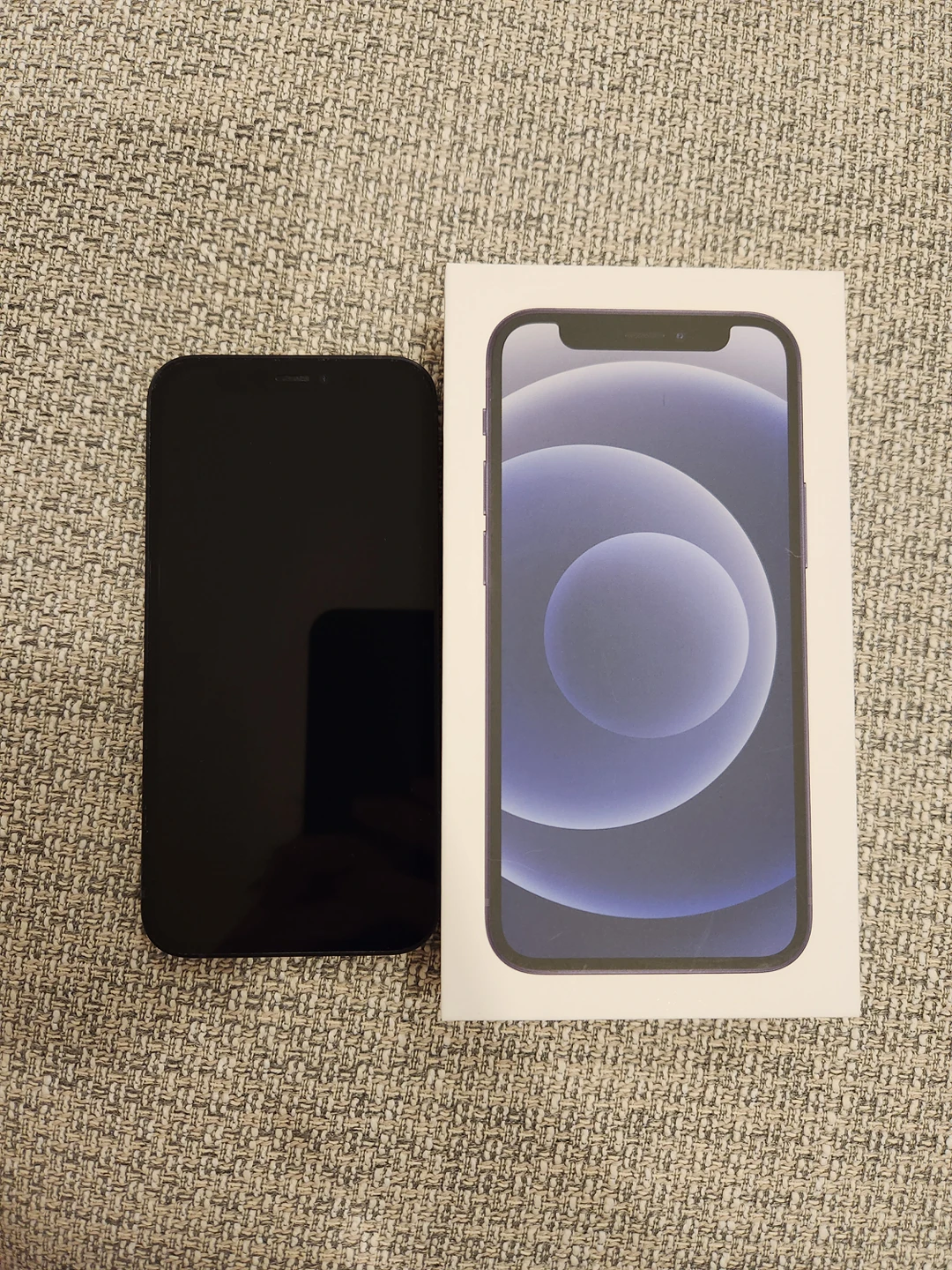 Apple iPhone 12 mini - Black 128GB thumbnail