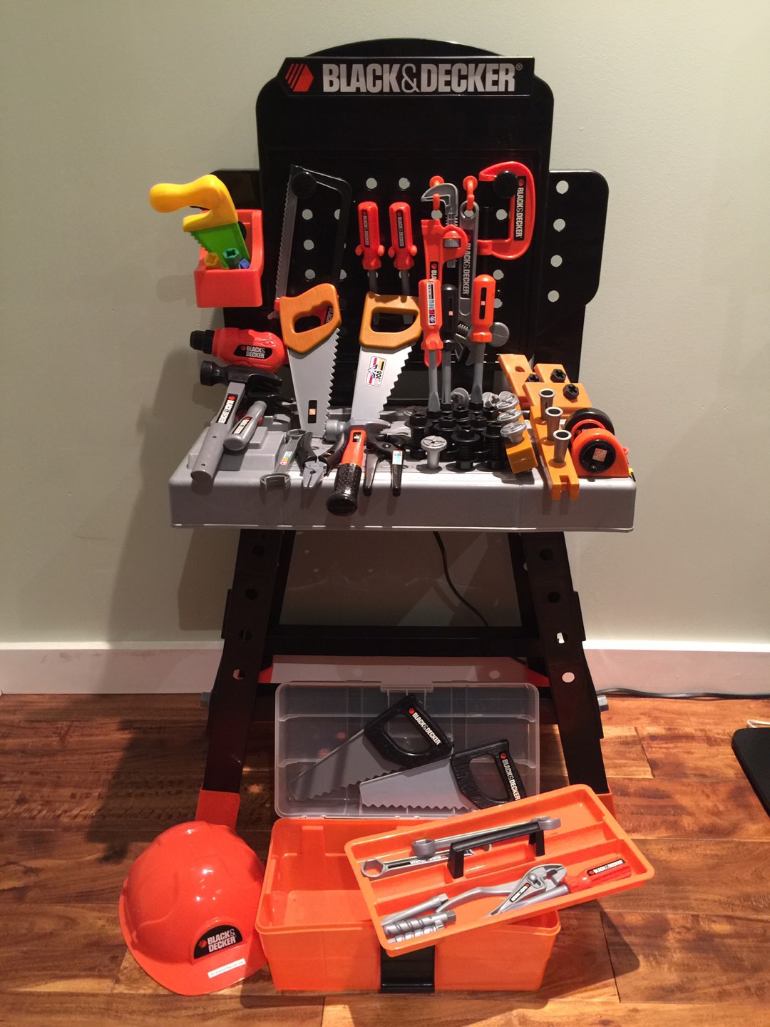 Black and Decker toy work bench with accessories