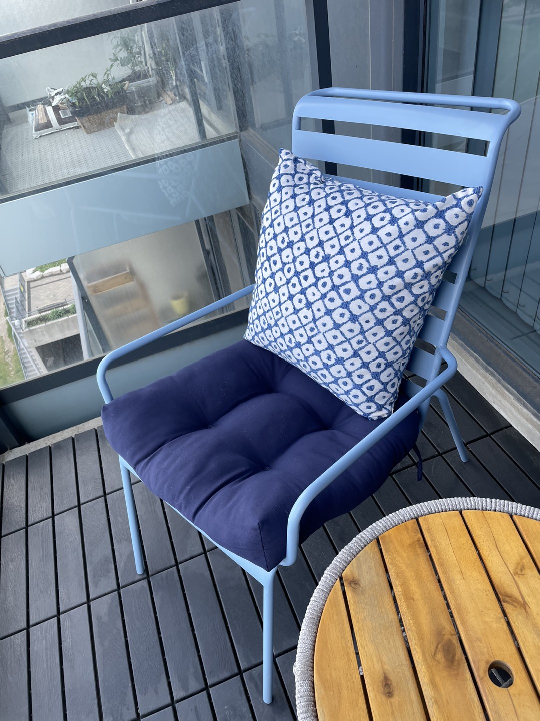 Patio Furniture - photo 2