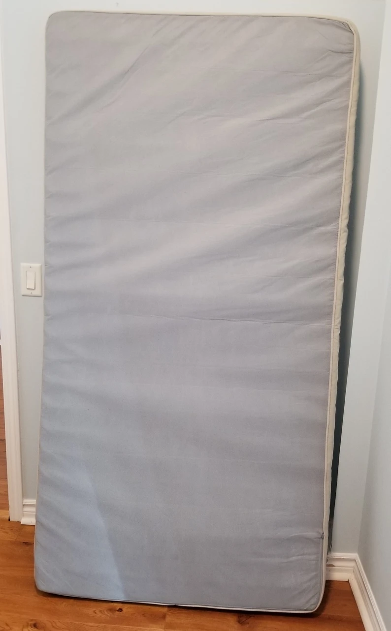 IKEA Twin Mattress image indicator(8)