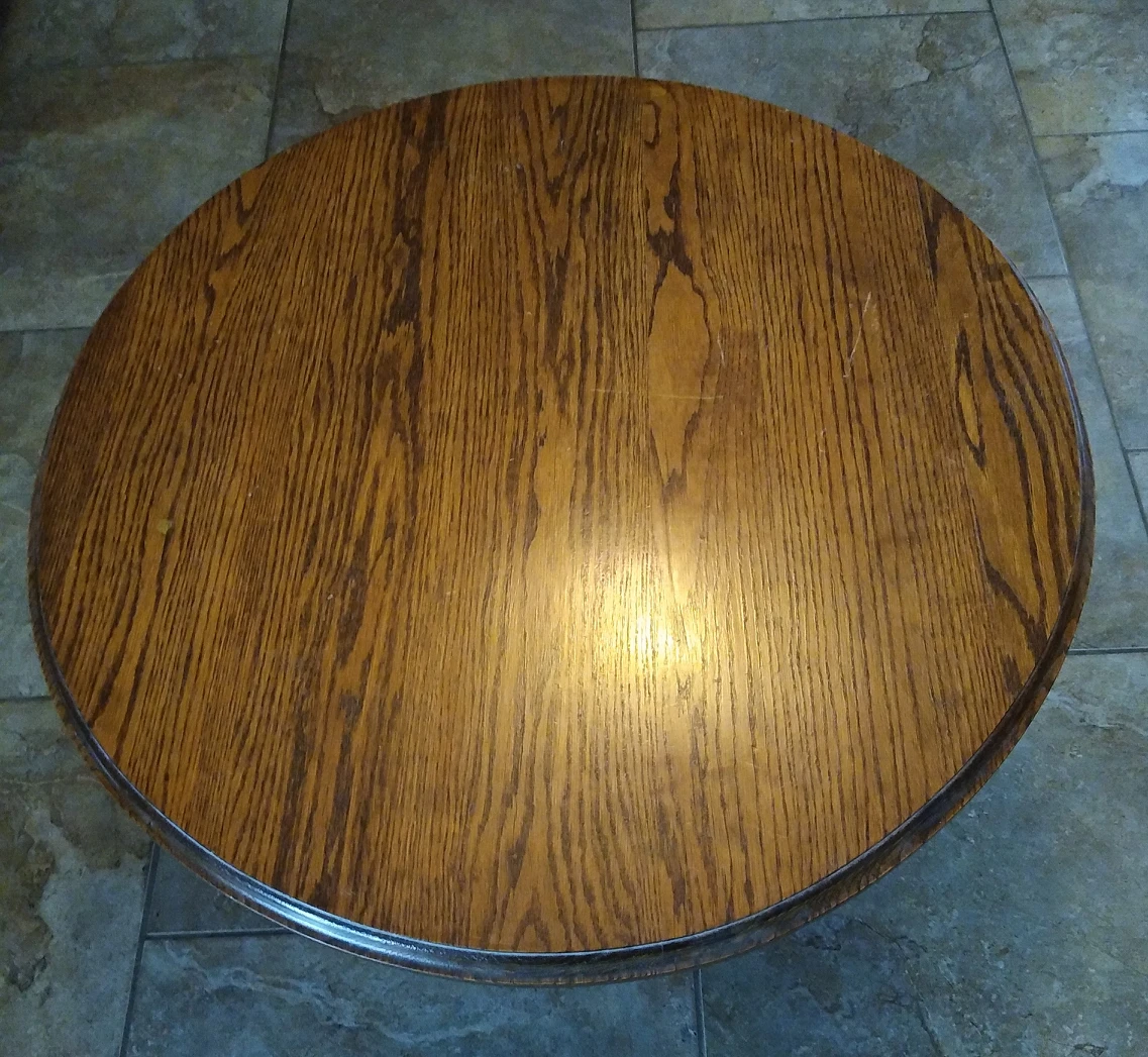 Round Solid Oak Pedestal Coffee Table - photo 2