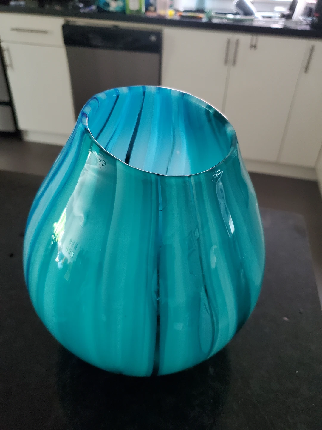 #freecycle Blue glass vase thumbnail
