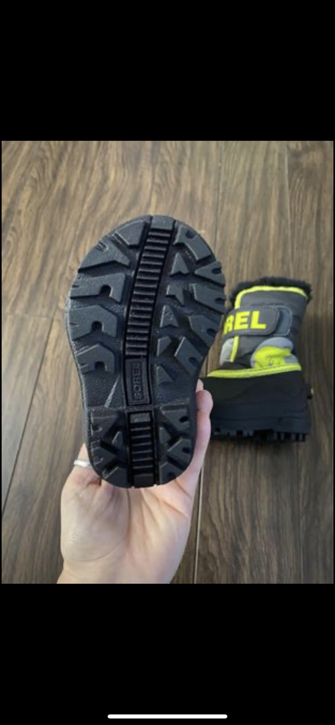 Sorel Winter Boot - Toddler Size 4 - photo 3