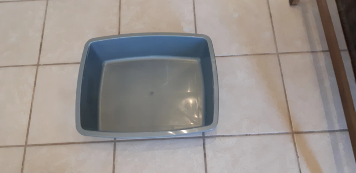 cat litterbox #freecycle thumbnail