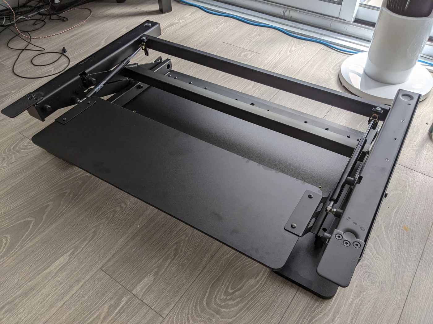 VIVO Standing Desk Riser - photo 4