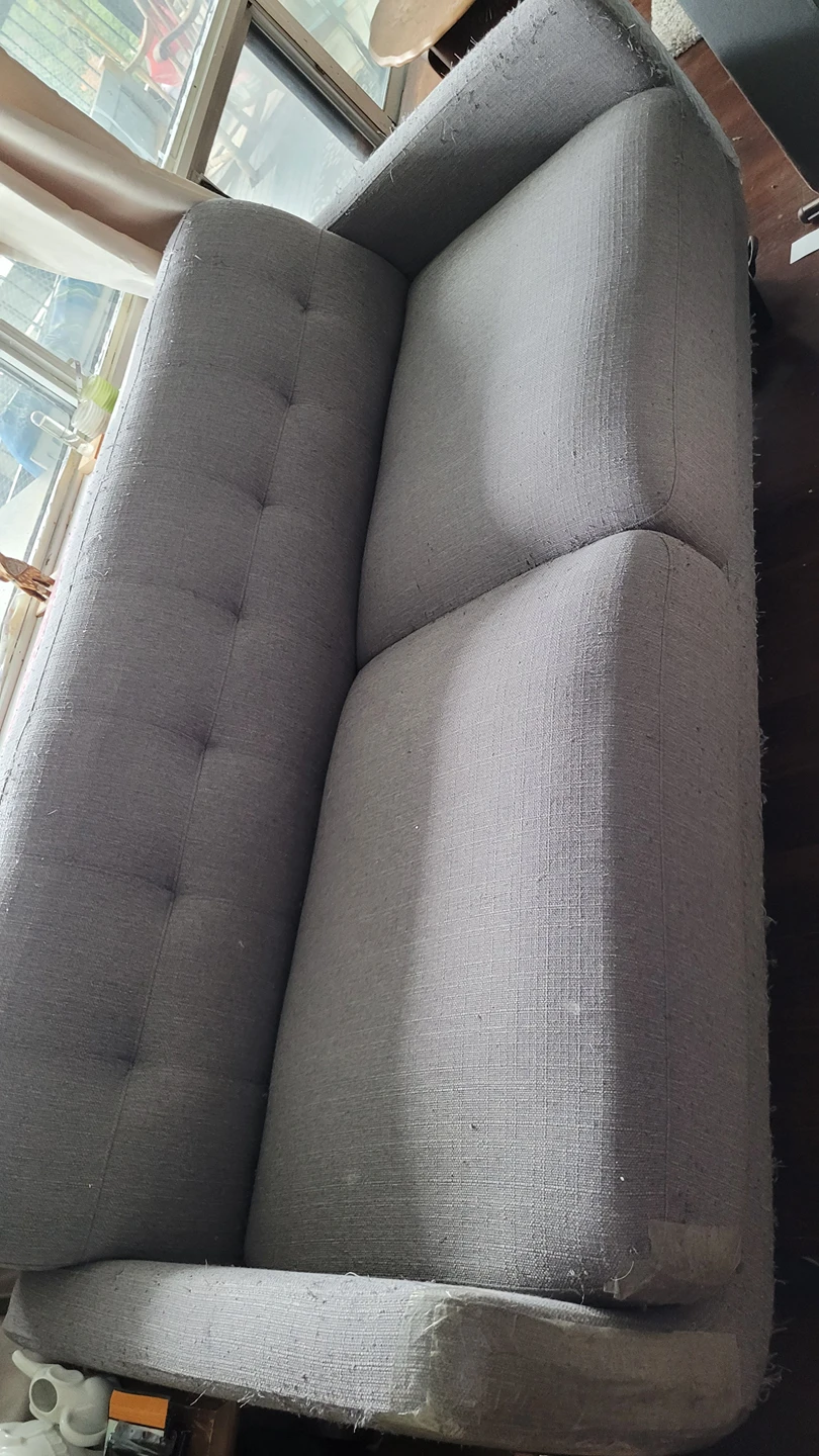 Couch for free image indicator(5)