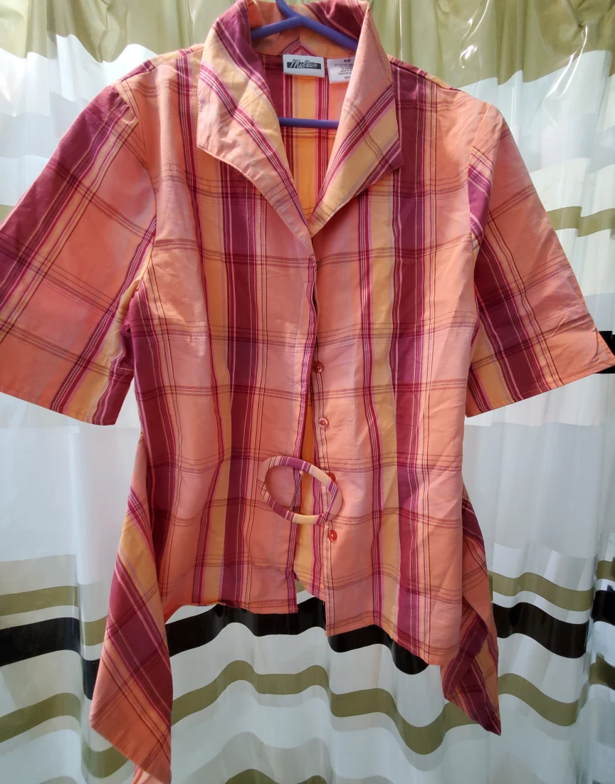 Orange midtown brand blouse with belt image indicator(2)