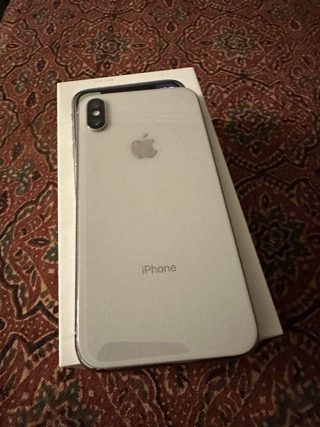 iPhone X