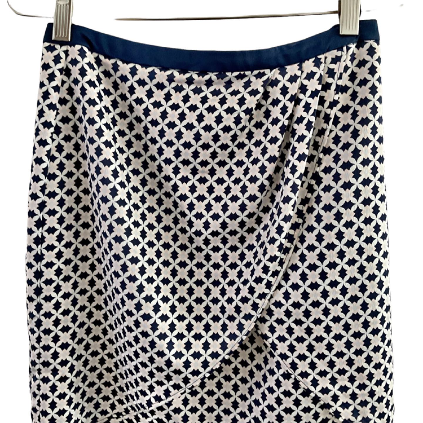 Sz 6 H&M Mini Skirt - photo 2