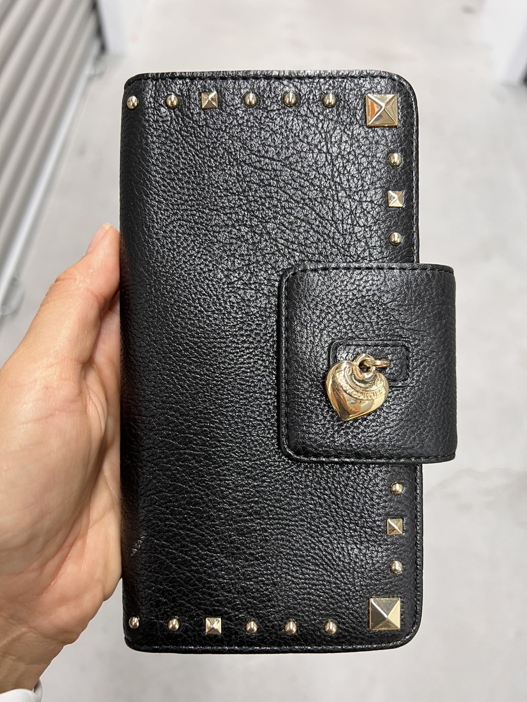 Price Drop! Juicy Couture ‘heart’ wallet thumbnail