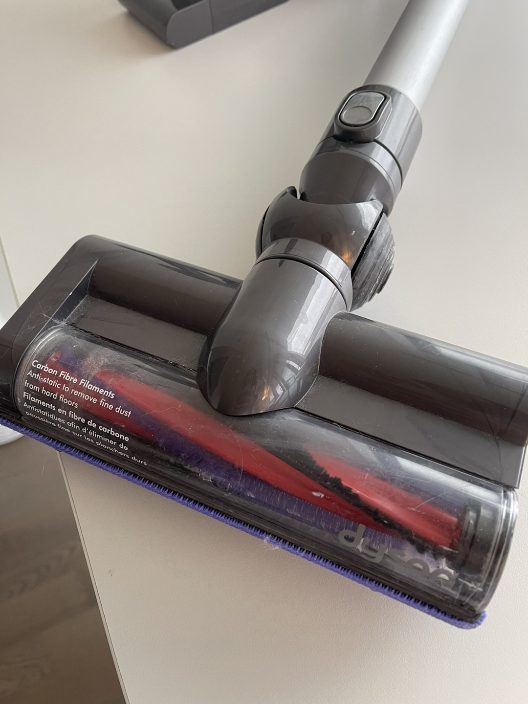 Dyson V6 Slim - photo 2