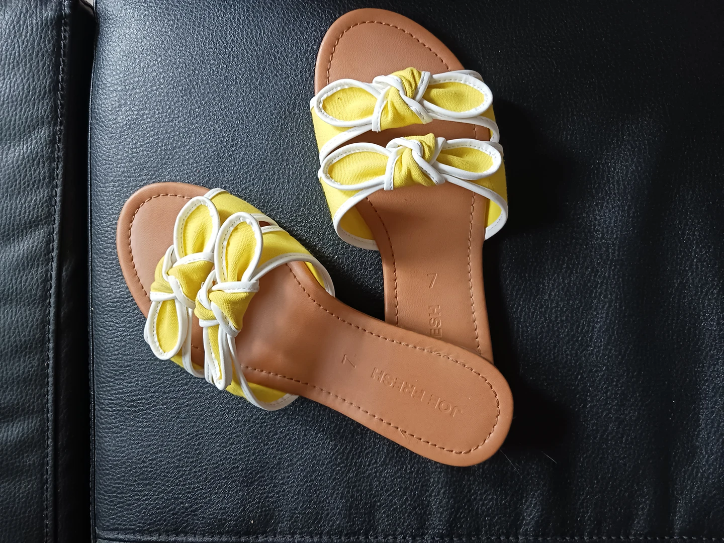 😎JF Yellow  Slides  image indicator(2)