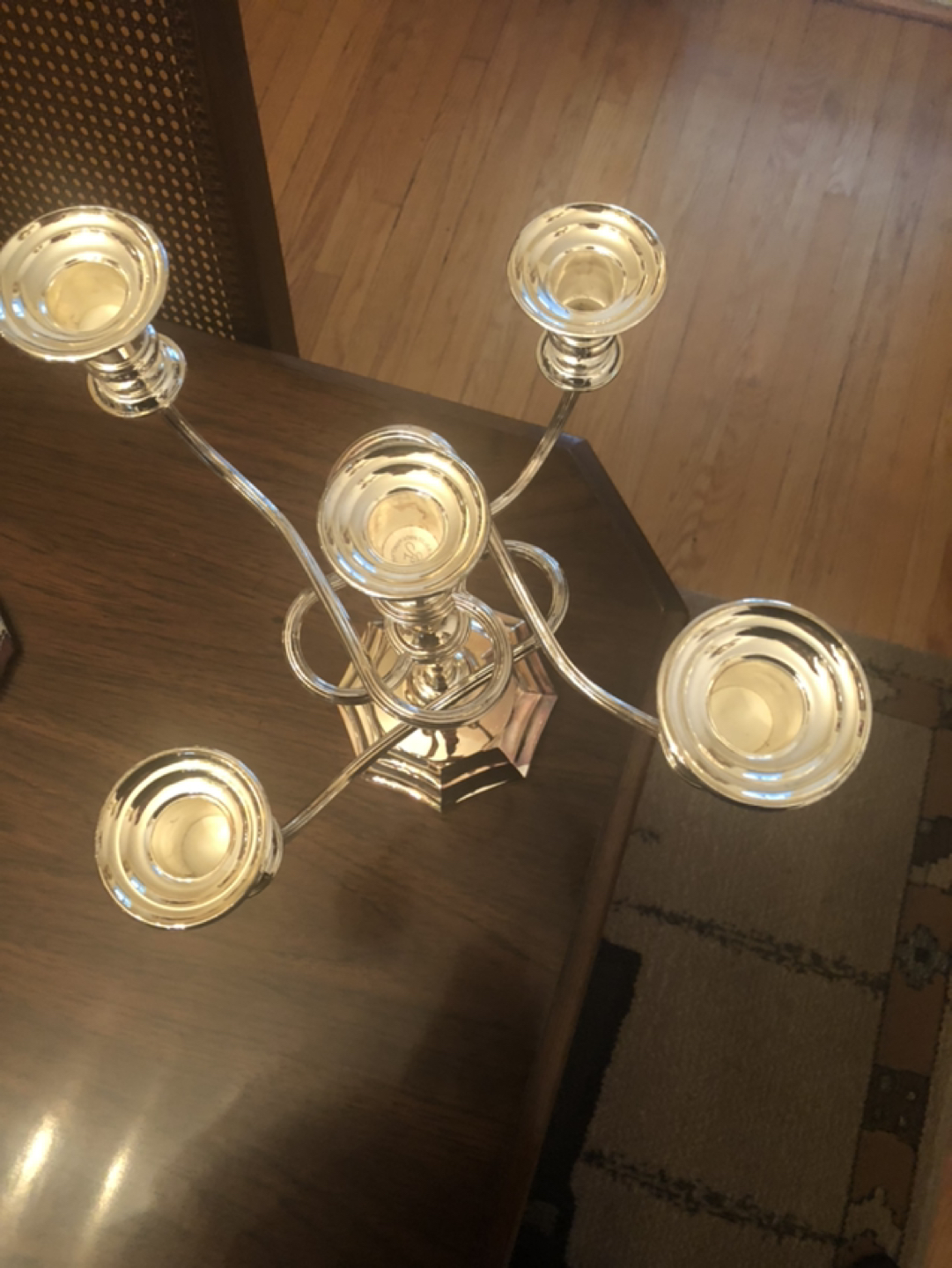 Adjustable Silver Candlestick Holder, two image indicator(4)