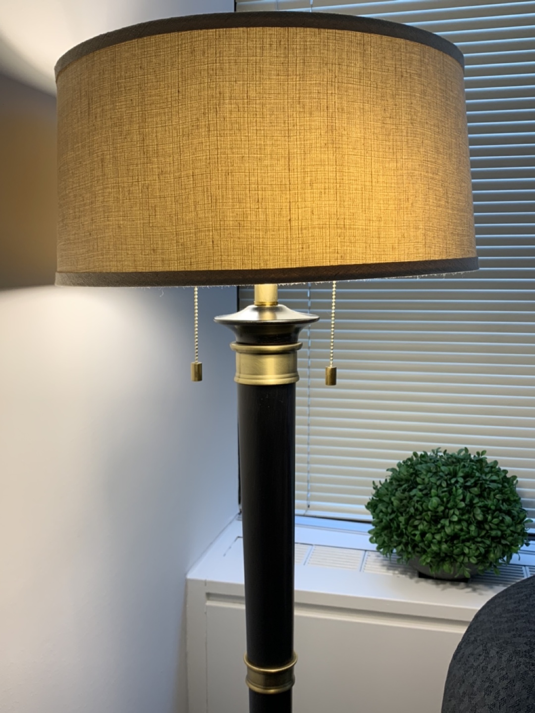 Lovely Floor Lamp - photo 2