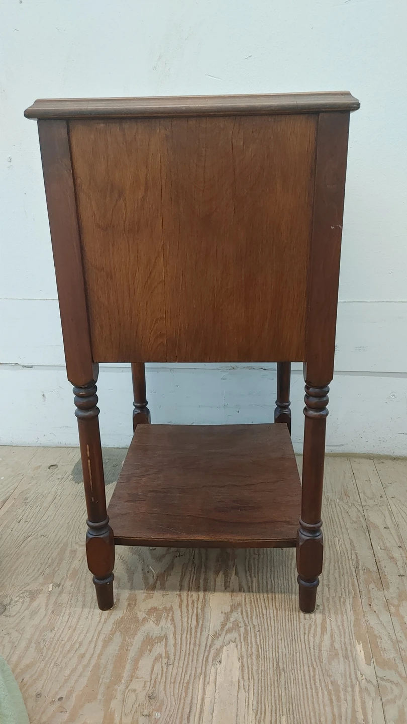 1920's Sewing Table - photo 2