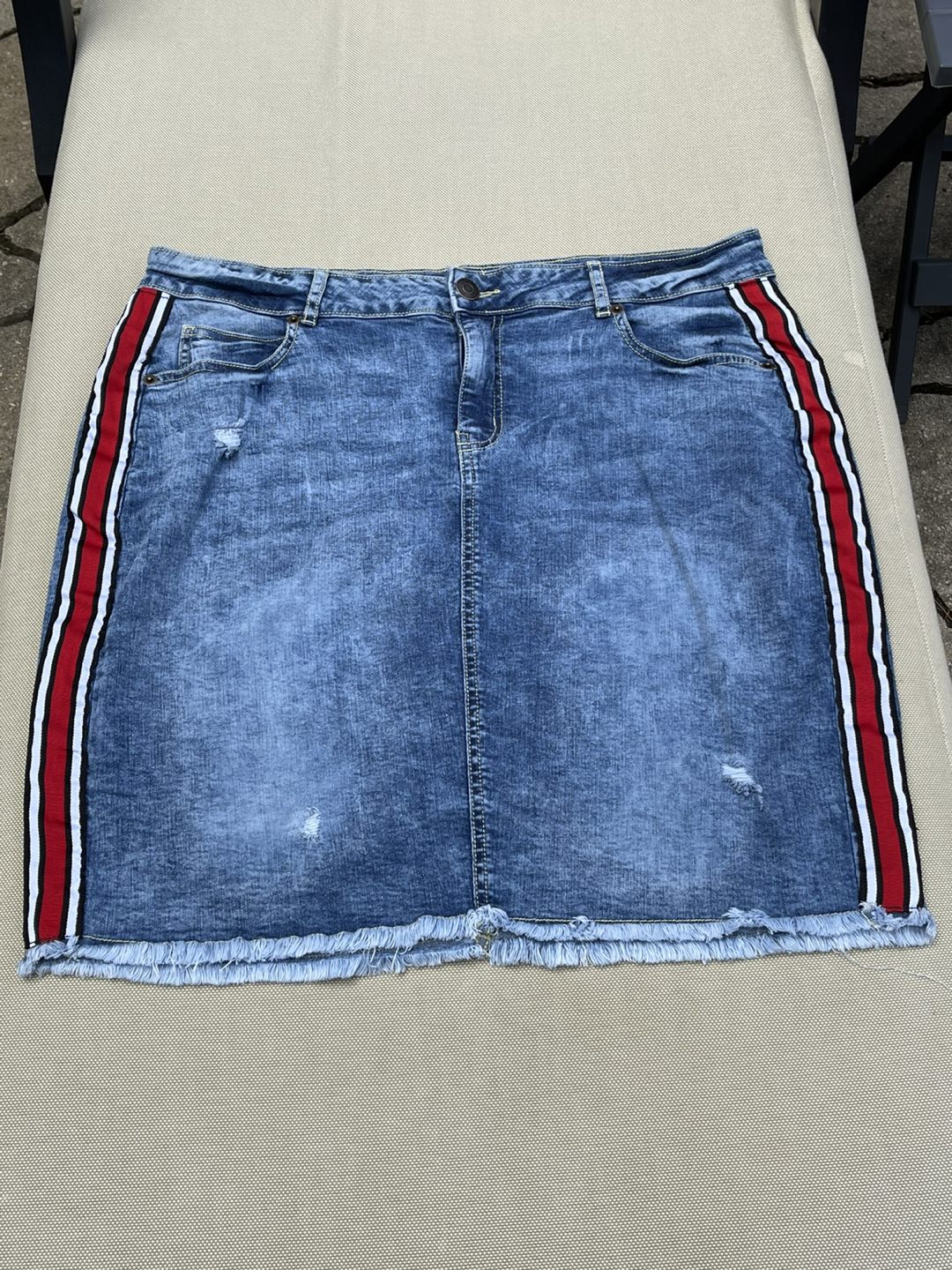 Women’s Jean Skirt size 18 thumbnail