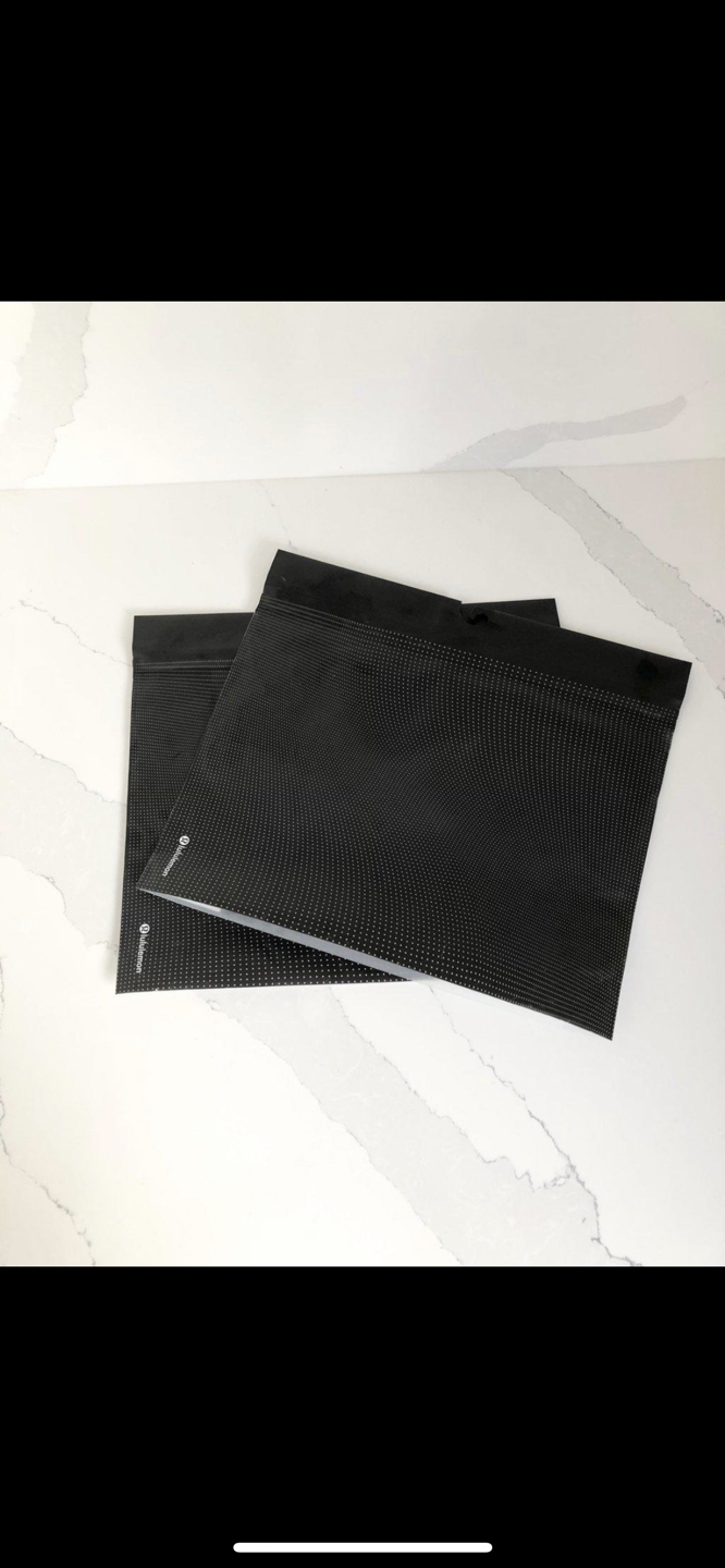 Lululemon Reusable pouches #freecycle - photo 2