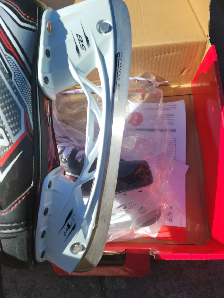 Skates - photo 4